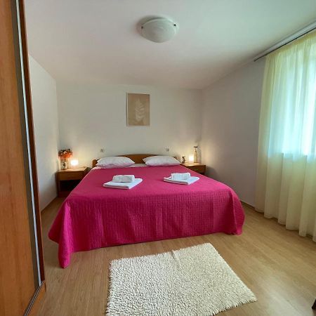 Apartment Benky Pićan エクステリア 写真