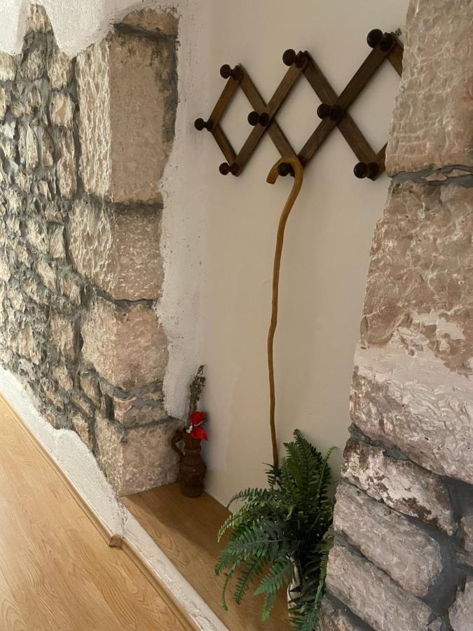 Apartment Benky Pićan エクステリア 写真